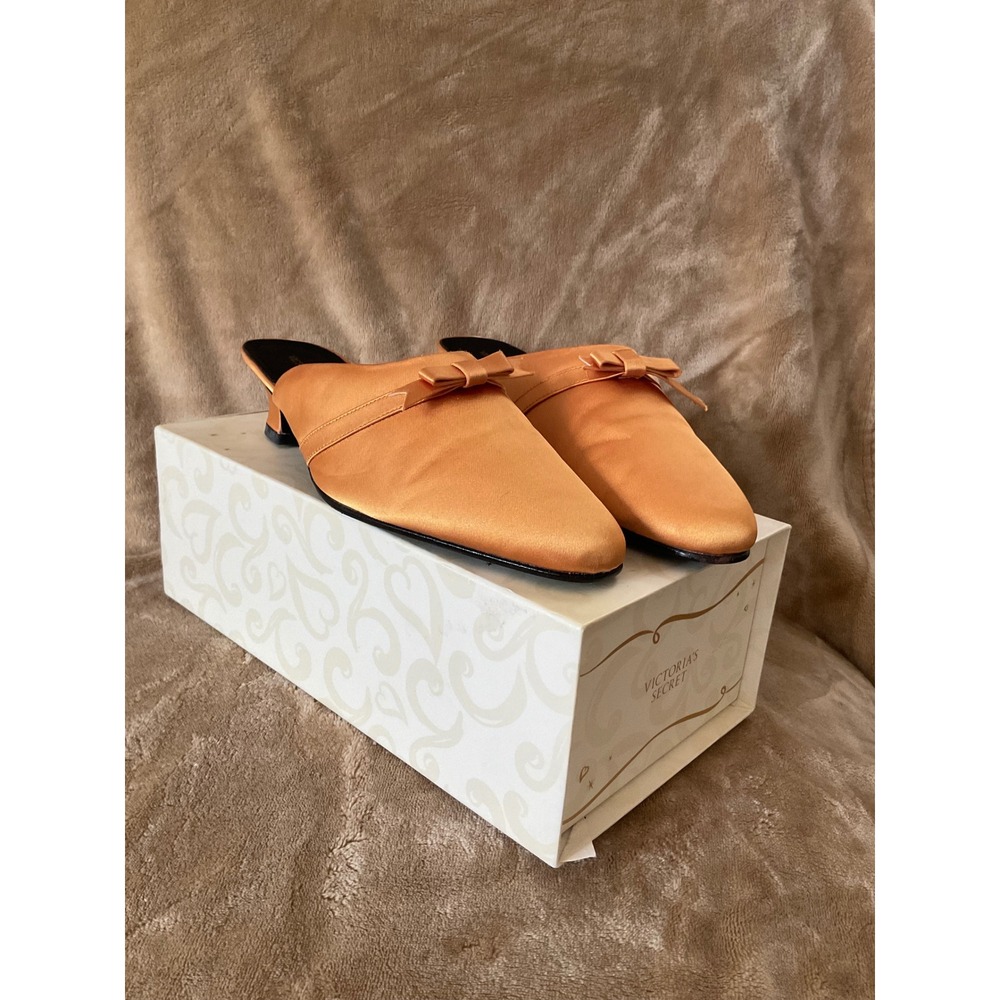 Victoria's Secret Baby Kitty Mule Hazelnut Satin Kitten Heel Shoes Medium 7/8